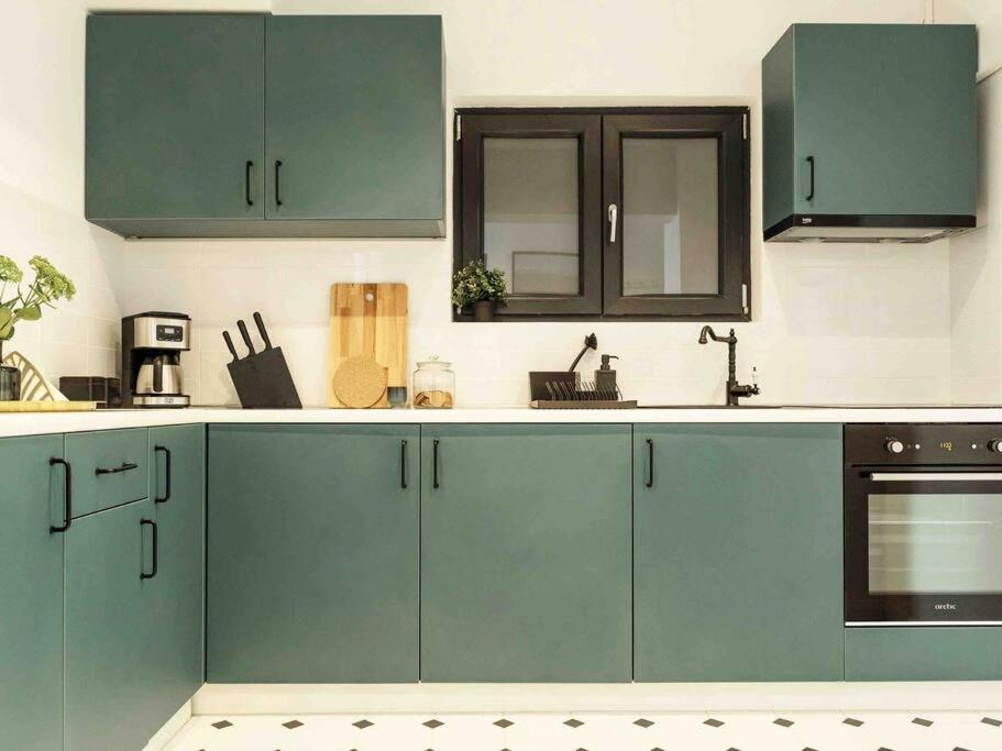 Bright 2Br Apartment - Top Location - City Balcony 부쿠레슈티 외부 사진
