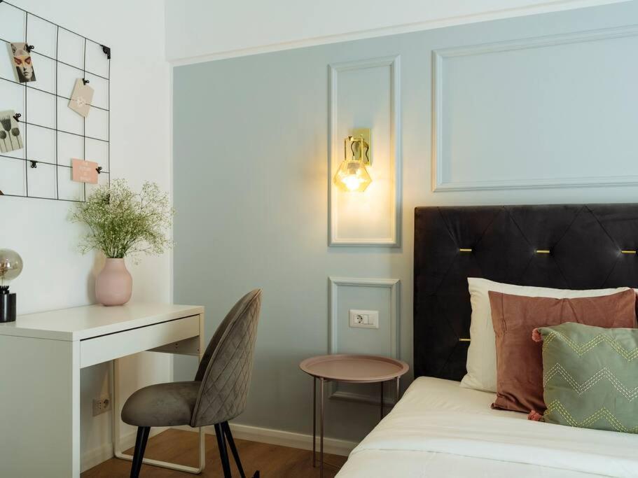 Bright 2Br Apartment - Top Location - City Balcony 부쿠레슈티 외부 사진