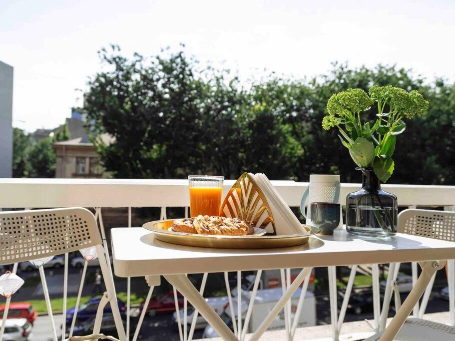 Bright 2Br Apartment - Top Location - City Balcony 부쿠레슈티 외부 사진