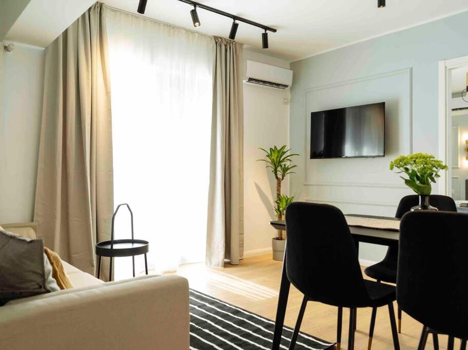 Bright 2Br Apartment - Top Location - City Balcony 부쿠레슈티 외부 사진