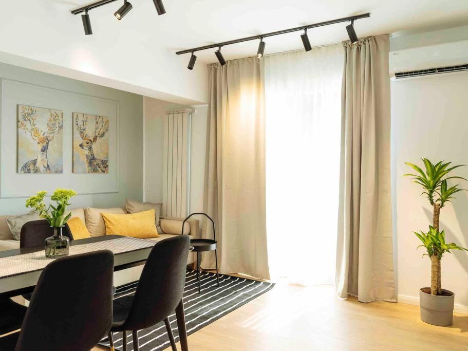 Bright 2Br Apartment - Top Location - City Balcony 부쿠레슈티 외부 사진
